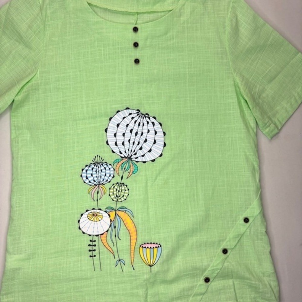 Women's 100% Cotton Lime Green Textured Blouse Floral Art Print Short Sleeve Top - Picture 6 of 12